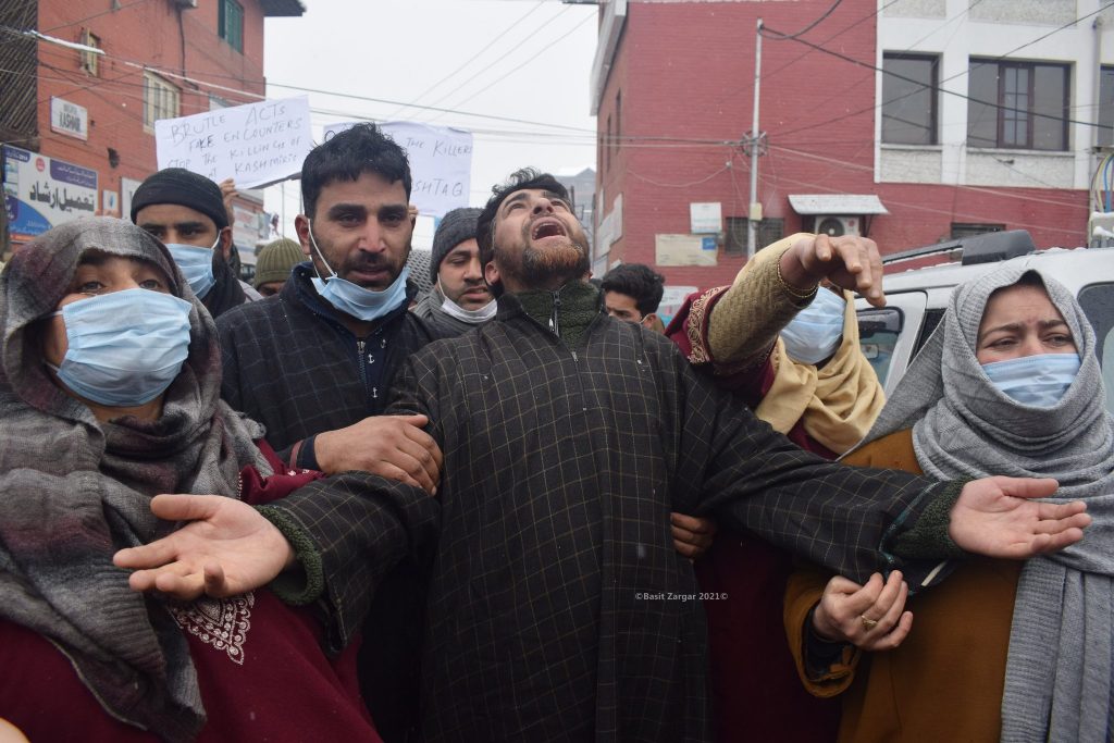 Families of Ather Mushtaq Killed in Srinagar Encounter