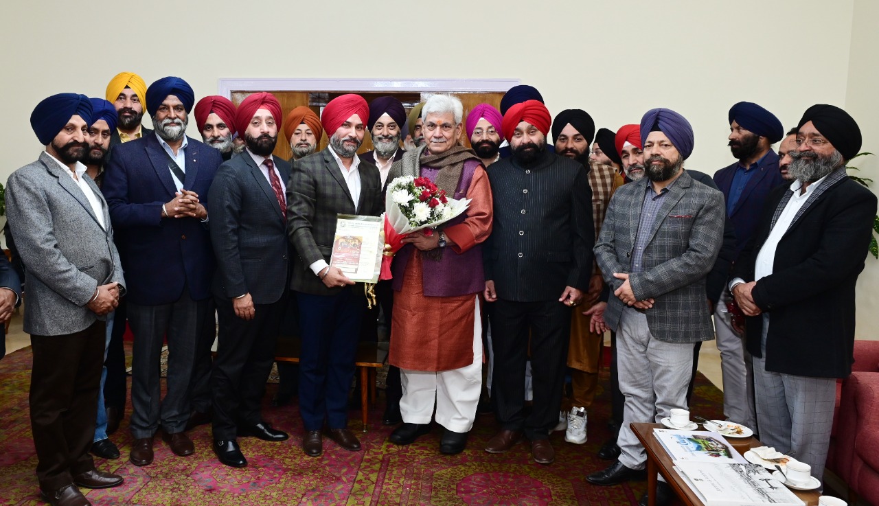 Sikh delegation led by Ajit Singh Chairman AJKSCC calls on Lt Governor