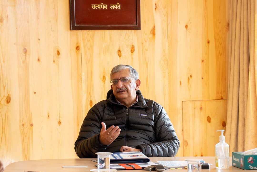 Advisor Narula reviews development projects of border villages of Ladakh